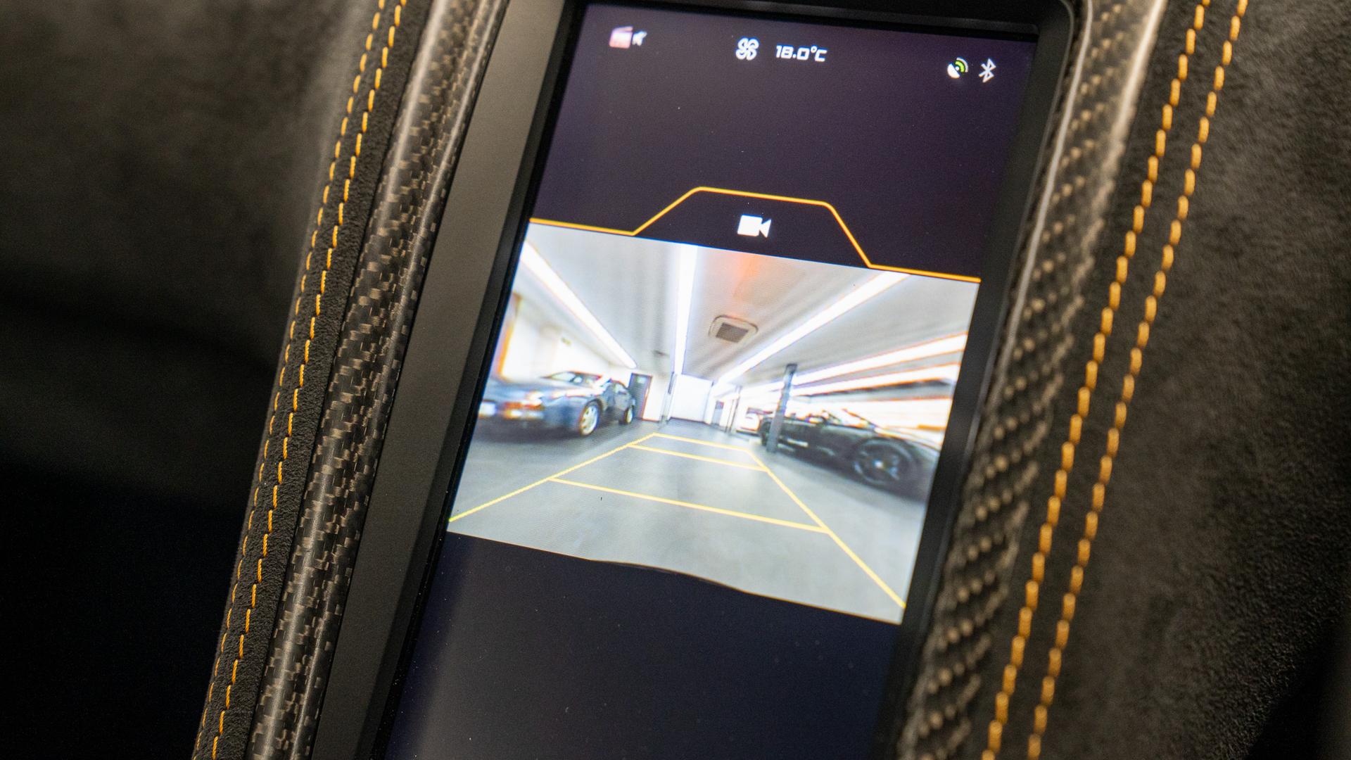McLaren 675 LT Photo 3d8eec04-9f0a-408f-8860-4a48c583b621.jpg