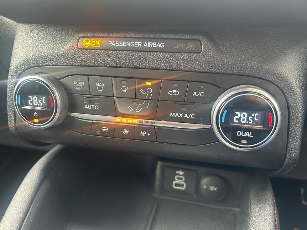 Ford Kuga Photo 3dbf3ceb-6ca6-4659-933e-4a3d52399f83.jpeg