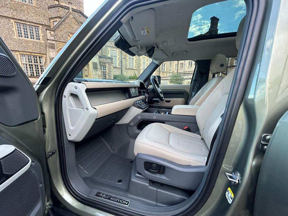 Used Land Rover Defender 110 LB21APX 19