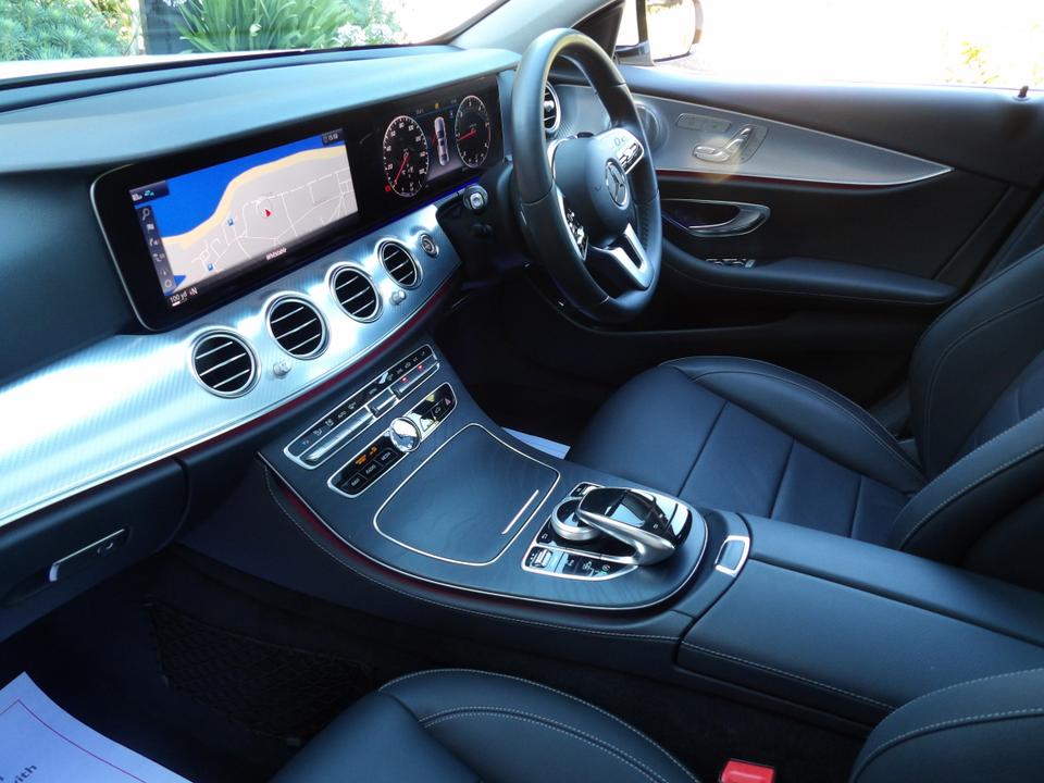 Used Mercedes-Benz E Class LN69HXY 12