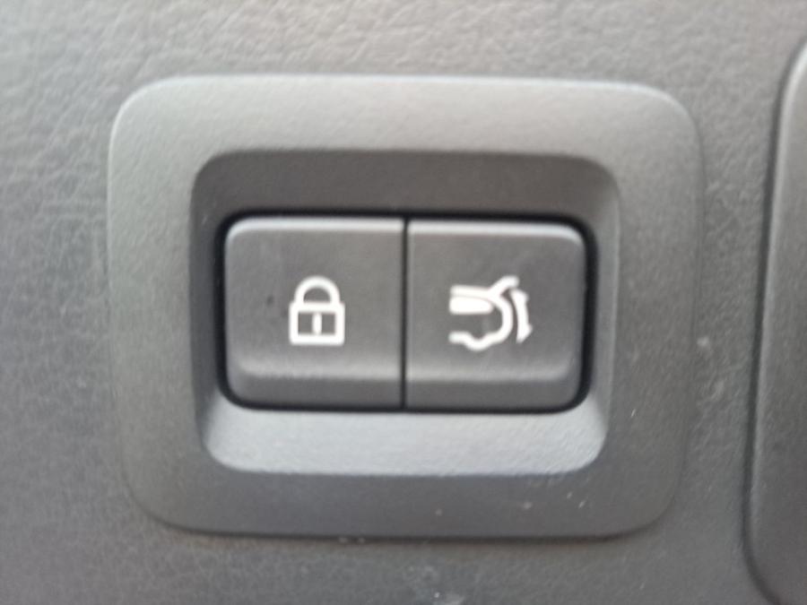 Mazda CX-30 Photo 3e04c4c6-8fda-40c1-bda3-6db76618bcf6.jpg