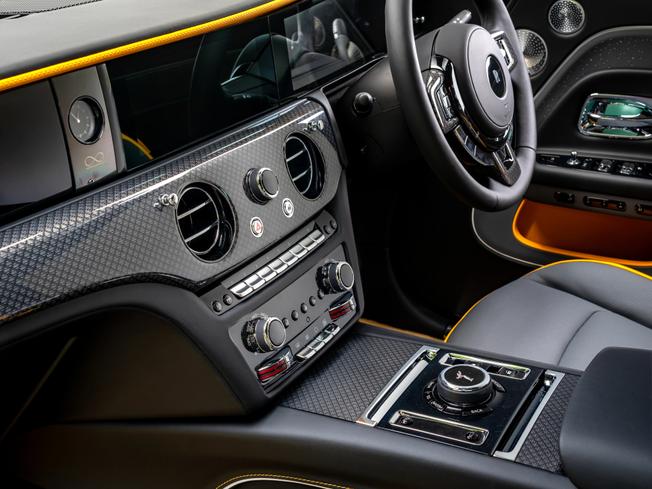 ROLLS-ROYCE Spectre Photo 12