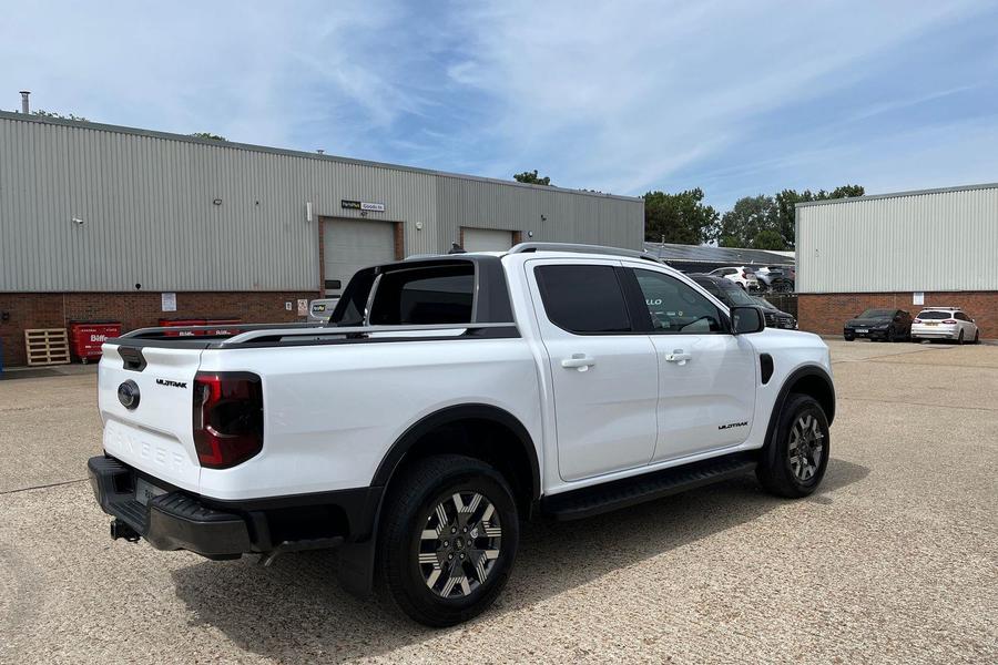 Ford RANGER Photo 3e0e0efb-1f78-433b-8c82-6c2d7226279a.jpg