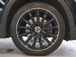 Mercedes-Benz GLB Photo 1