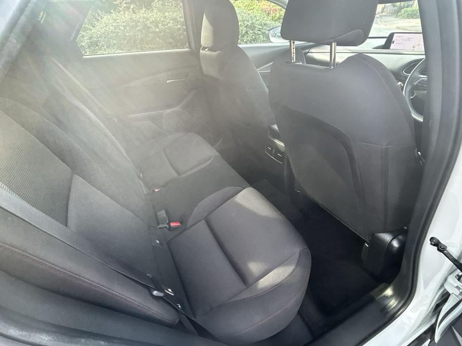 Mazda CX-30 Photo 3e5440f6-adf9-4d3f-a7d4-9e296a7214c9.jpg