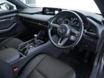Mazda 3 Photo 2