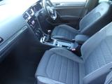 Volkswagen Golf Photo 16