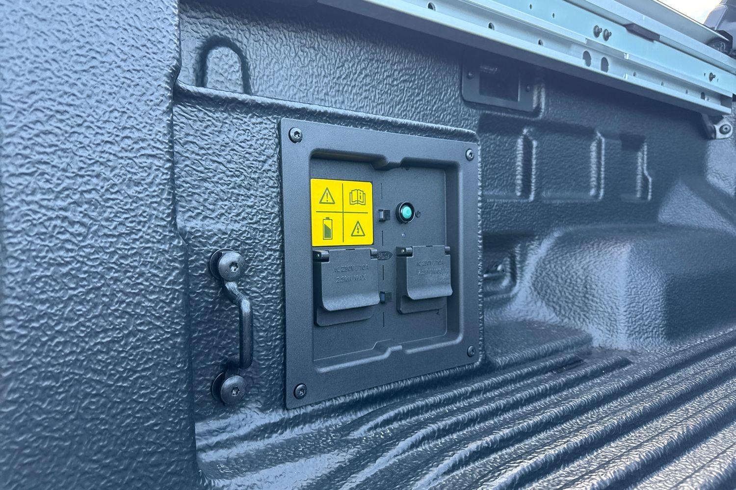 Ford RANGER Photo 40