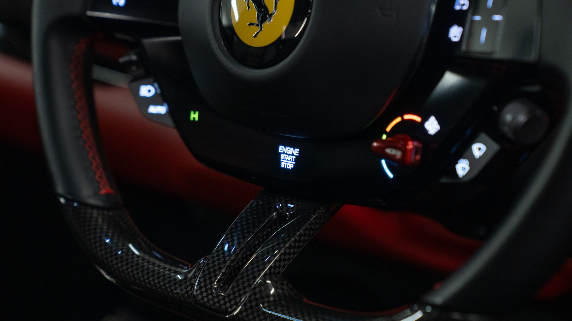 Ferrari 296 Photo 3e88f152-f7df-46db-9f6e-3ce8ec81ccfb.jpg