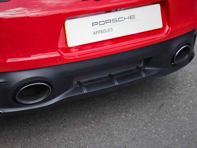 PORSCHE 911 Photo 14
