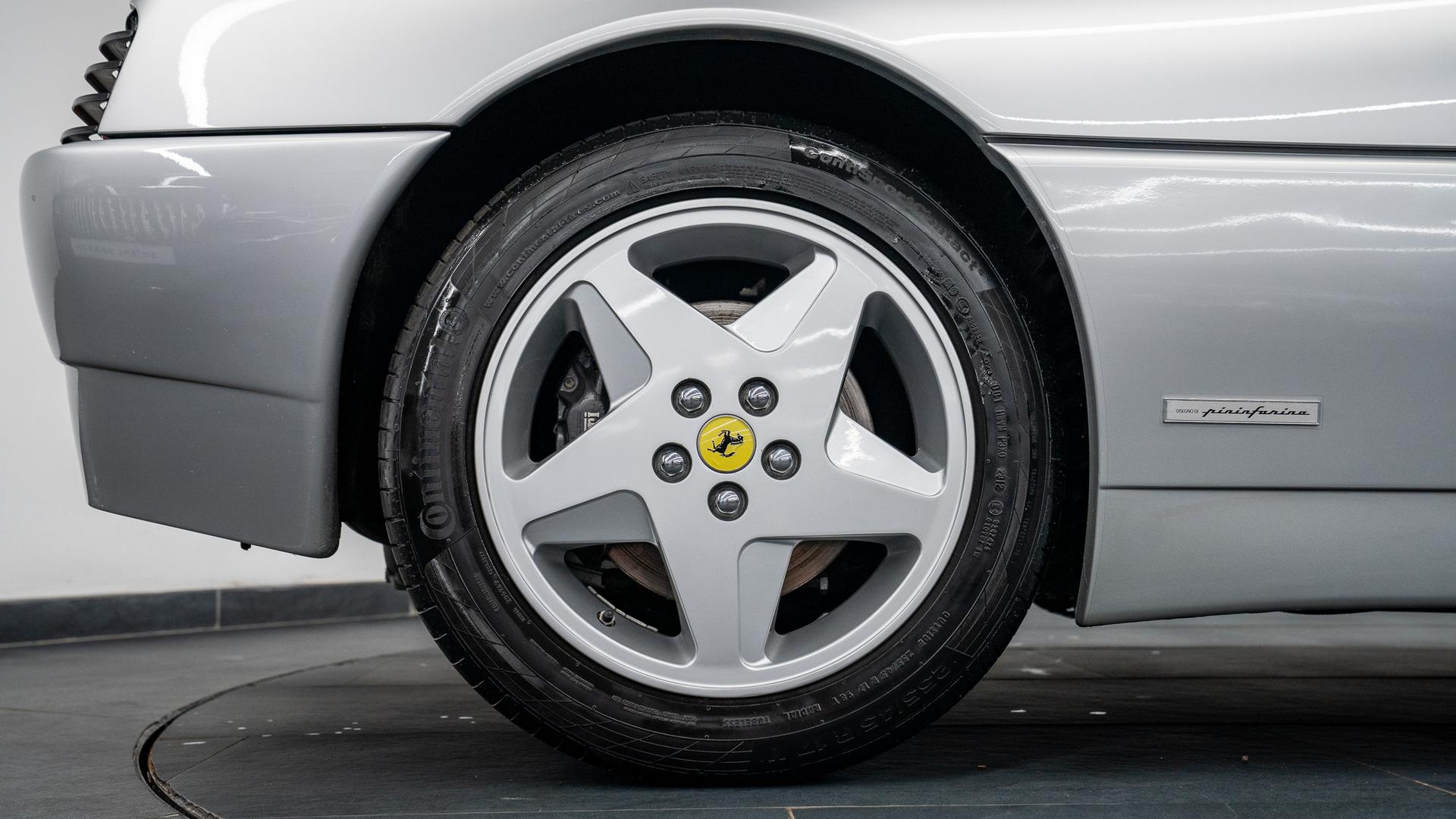 Ferrari 348 Photo 3ea12265-9915-4b98-b342-e7f8cfbbb254.jpg