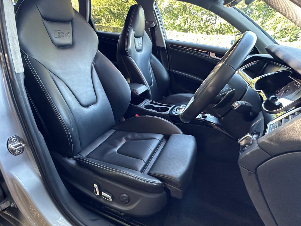 Used Audi S4 Avant KY14GDF 27