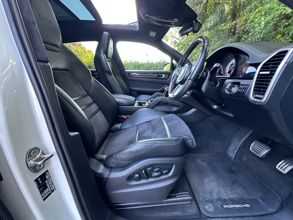 Used Porsche Cayenne BV23KGJ 27