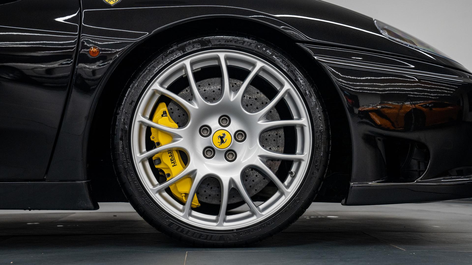 Ferrari 360 Photo 3edc0b5c-ac69-456a-b98e-9eb2f85bfb04.jpg