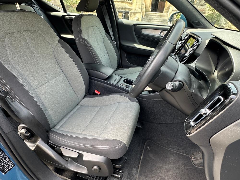 Used Volvo XC40 WG73OGE 21