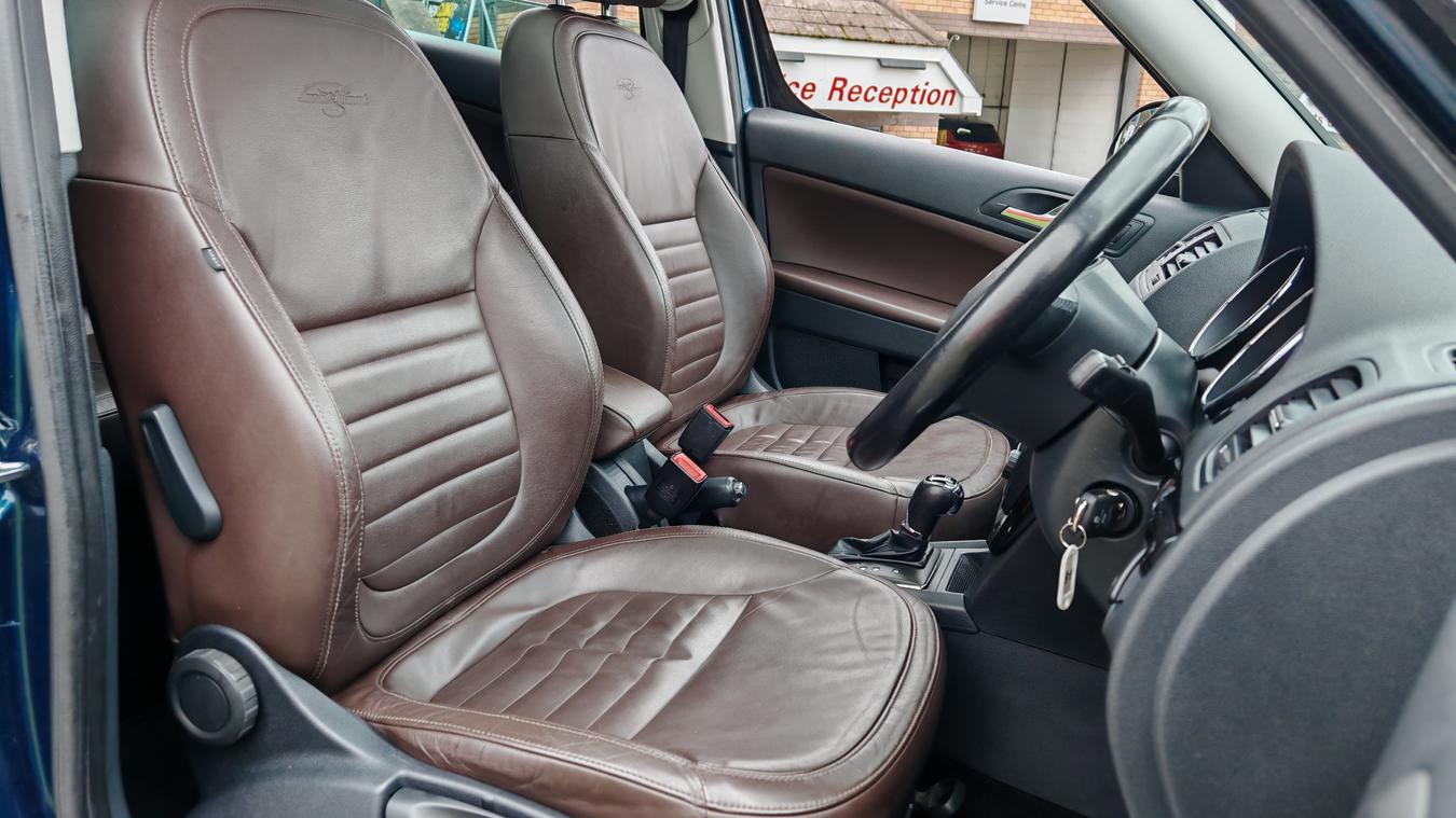 Used Skoda Yeti AO14XBA 8