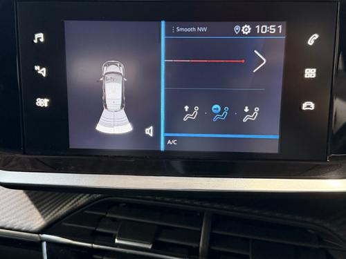 Peugeot 208 Photo 3ef9b300-c2f0-4d3a-bbbb-e5cc59055c27.jpeg