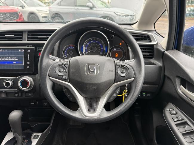 Honda Jazz Photo 3efcd9ec-60f8-4112-9848-124f4ba74575.jpg