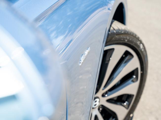 BENTLEY Continental GT  Photo 9