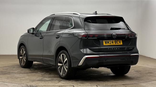 VOLKSWAGEN Tiguan Photo 3