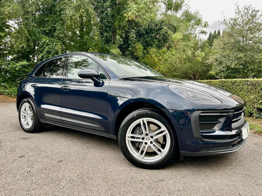 Used Porsche Macan YJ72ASM 23