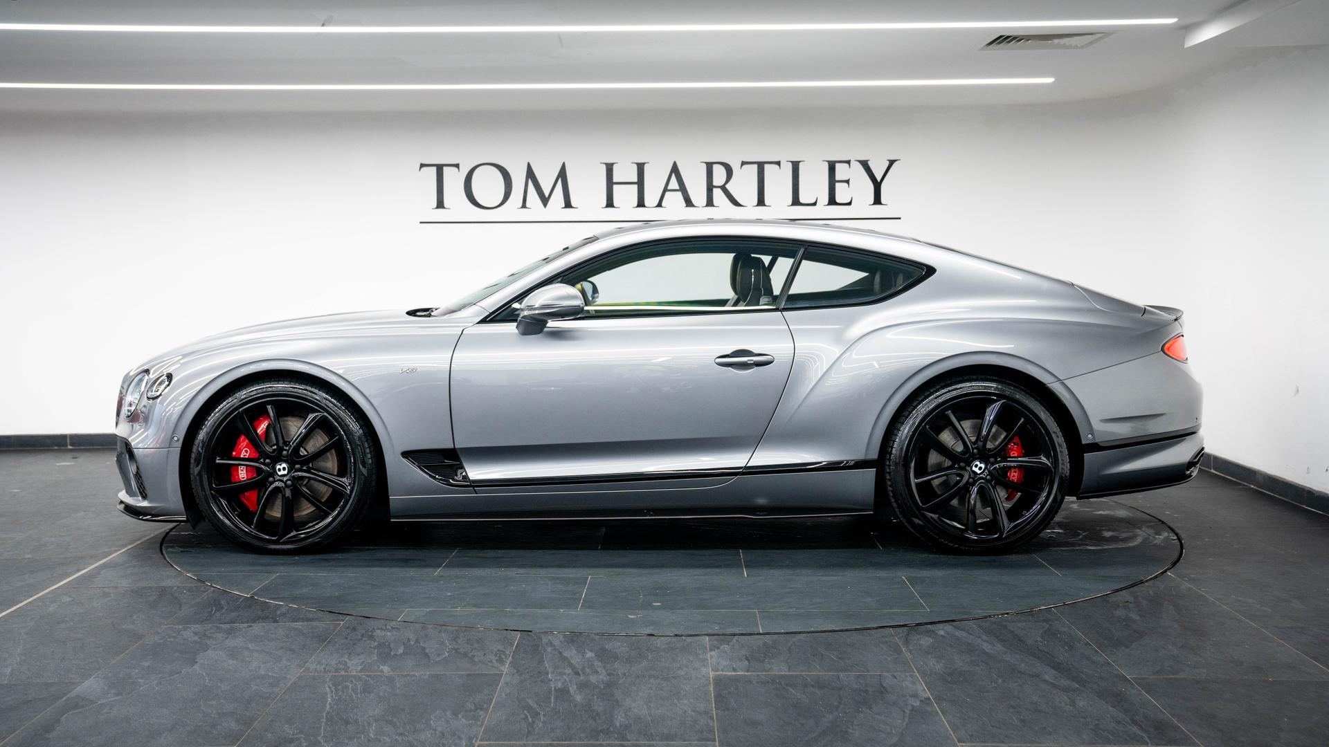 Bentley Continental Photo 3f25b0ba-23bf-4e53-9b5e-a7ee87172c2a.jpg