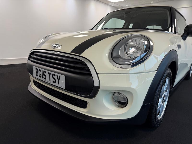 MINI Hatch Photo 3f4a8cde-f9fc-46bc-83b7-fe144675b9d3.jpg