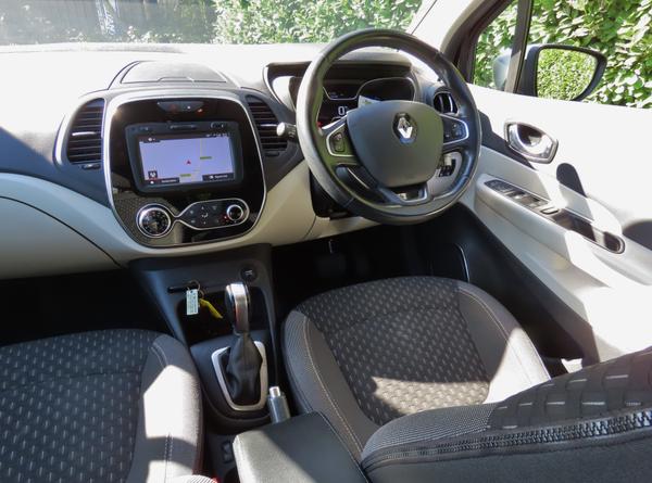 Used Renault Captur RO67YWT 3