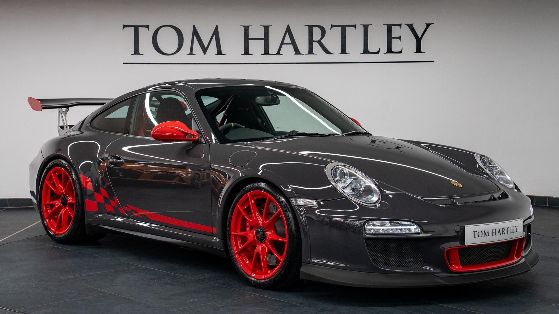 Porsche 911 Photo 3f54a752-ad05-4403-a5fb-102269ded303.jpg