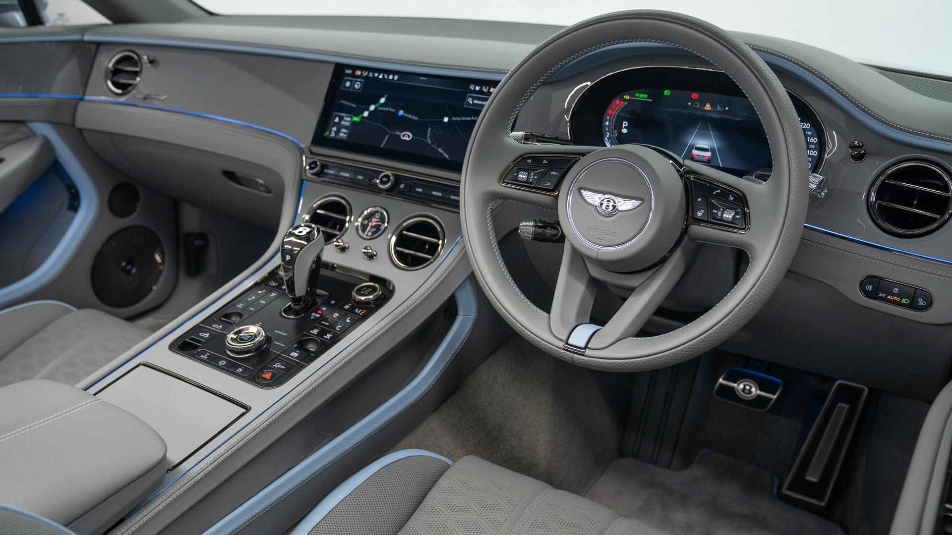 Bentley Continental Photo 3f58e688-3ef6-4f5a-aac4-5d2b013b4e02.jpg
