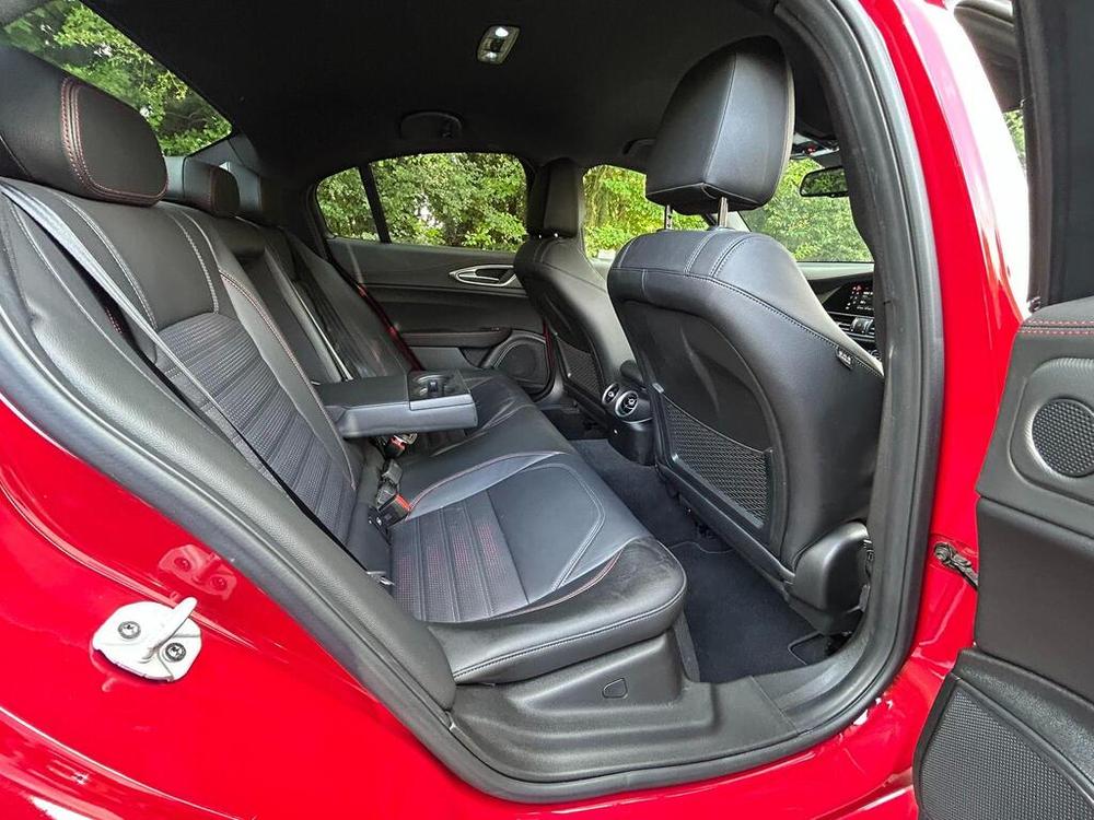 Used Alfa Romeo Giulia RA25EVW 16