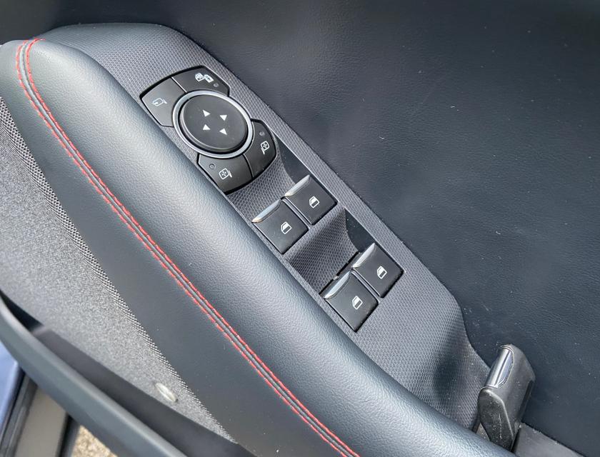 Ford Mustang Mach-E Photo 3f63f003-a801-4d0b-9f14-4229b41bed5a.jpg