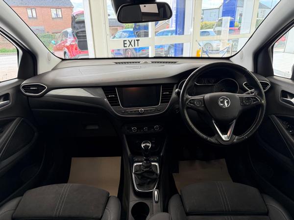 Used Vauxhall Crossland FD71UHH 16