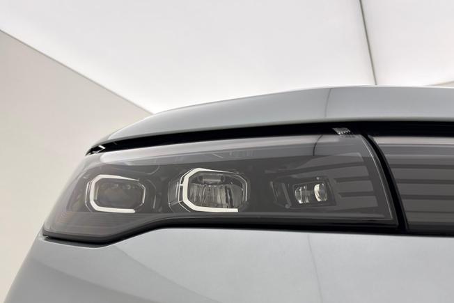 VOLKSWAGEN  Tiguan Photo 19