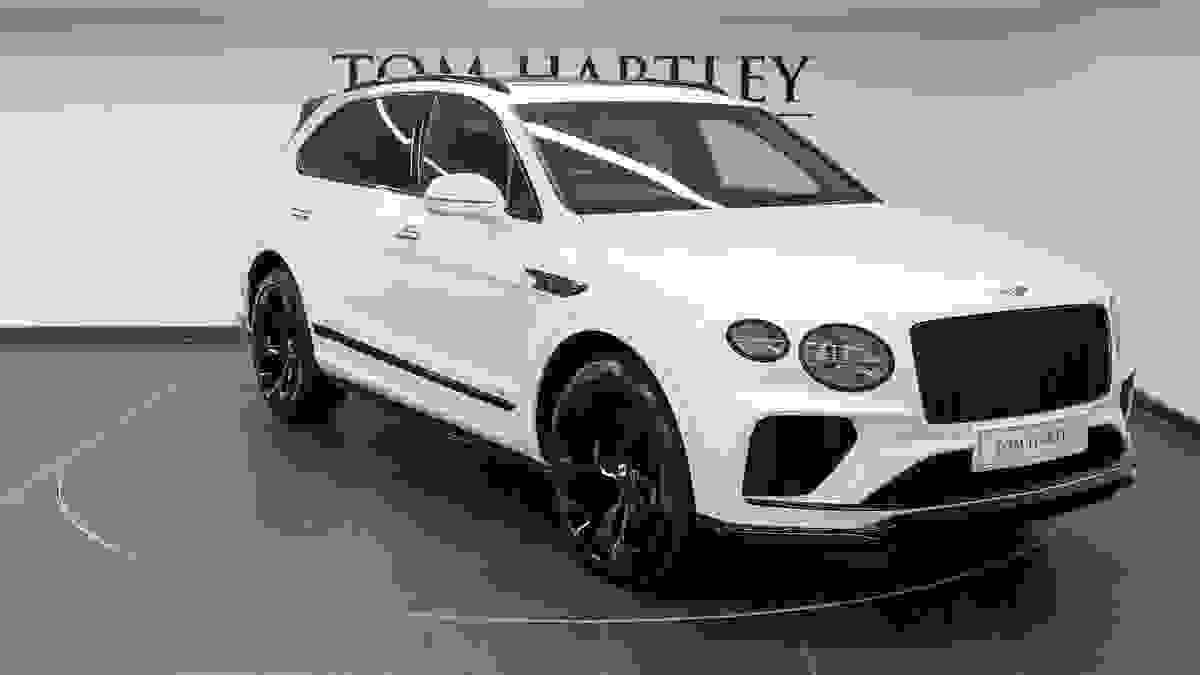 Used 2021 Bentley Bentayga Mulliner 7 Seats Glacier White at Tom Hartley