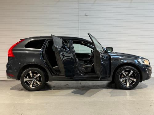 Volvo XC60 Photo 3f9c442a-bfb7-423a-8fe8-ff1b9cc7552e.jpeg