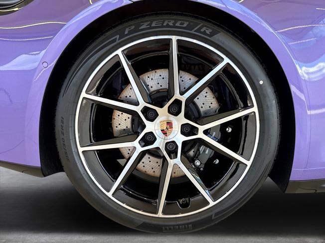 PORSCHE 911 Photo 12