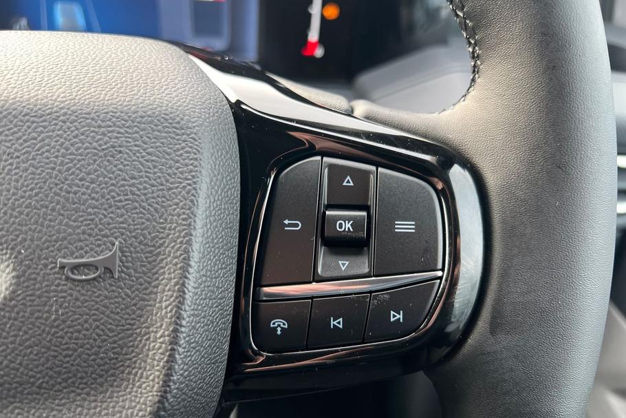 Used Ford TRANSIT CUSTOM NEWCUSTOM20 23