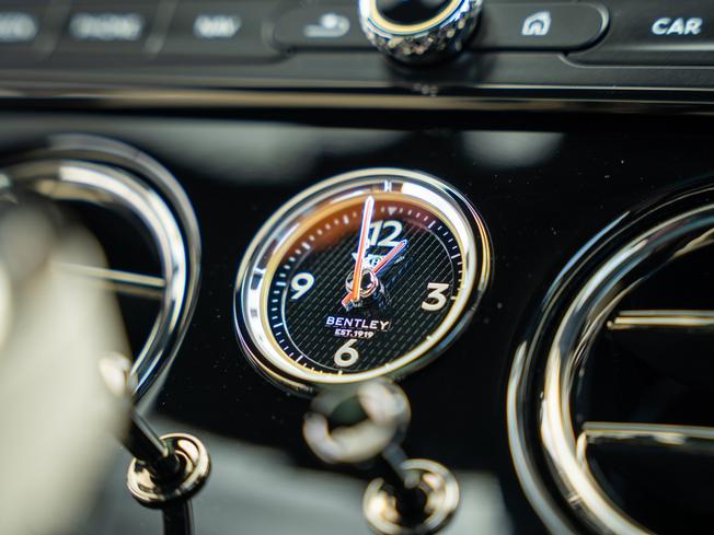 BENTLEY Continental GT  Photo 29