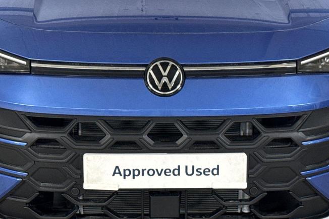 VOLKSWAGEN T-Roc Photo 29