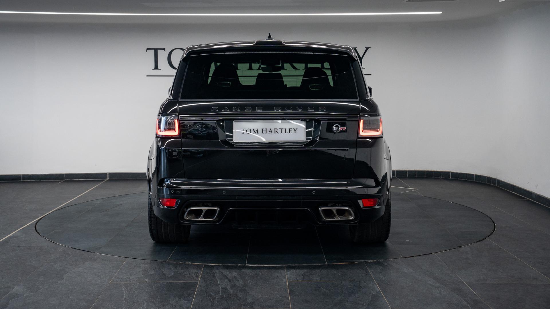 Land Rover Range Rover Sport Photo 3fdb7668-f0fc-4ea6-97a9-23b176a38031.jpg