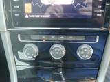 Volkswagen Golf Photo 27