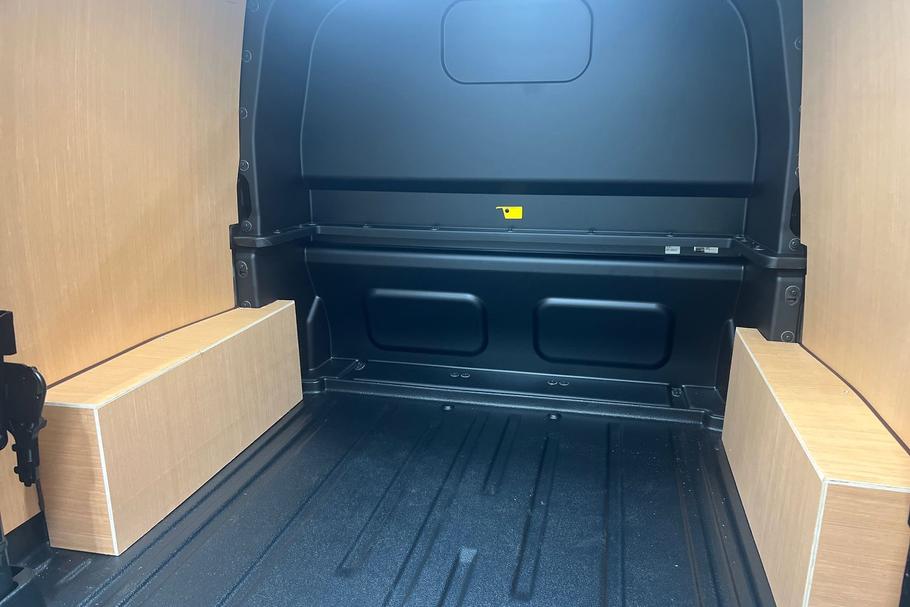 Used Ford TRANSIT CUSTOM LL75RVK 4