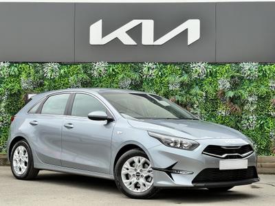 Used 2025 Kia Ceed 1.5 T-GDi MT 2 Lunar Silver at Kia Motors UK