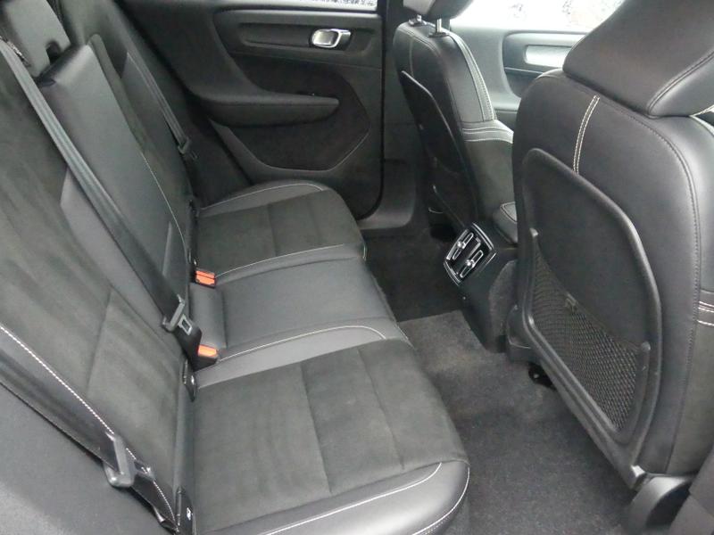 Volvo XC40 Photo 3fe6edcd-57b5-4096-b090-491fa86ad65c.jpg