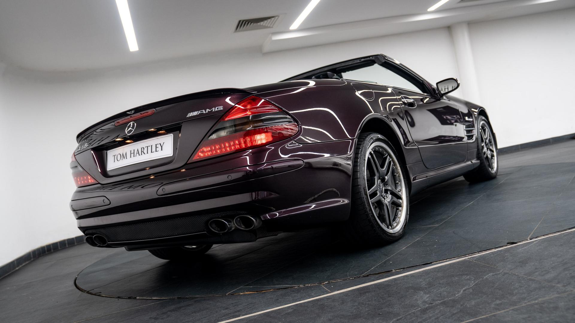 Mercedes-Benz SL65 Photo 401113d7-fe1b-4c91-a2a9-3bb93980618d.jpg