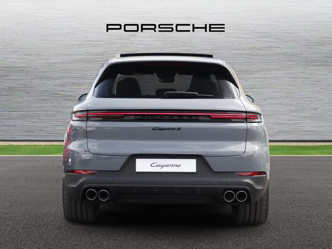 Porsche Cayenne Photo 6