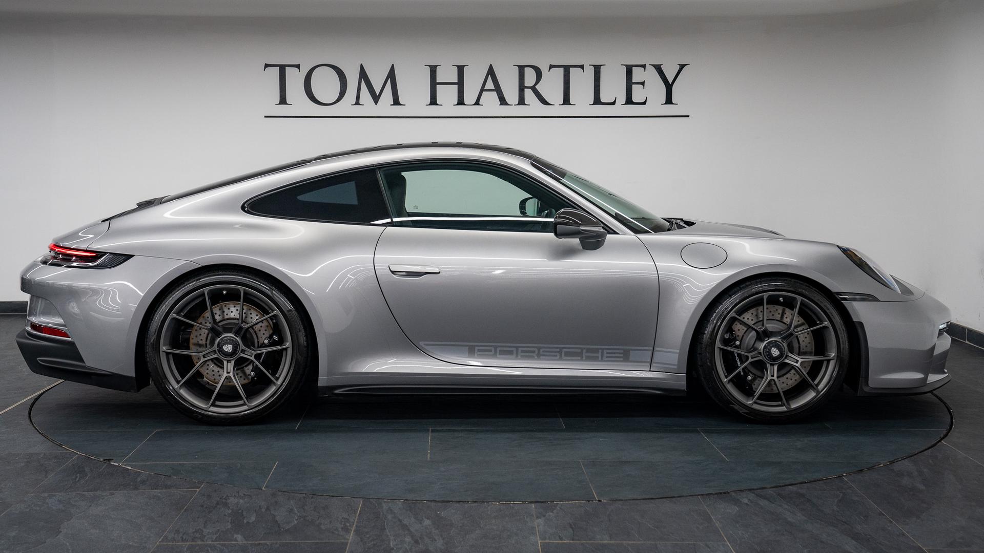Porsche 911 Photo 4038e386-abab-4aa2-8f61-a99b6c32e47c.jpg