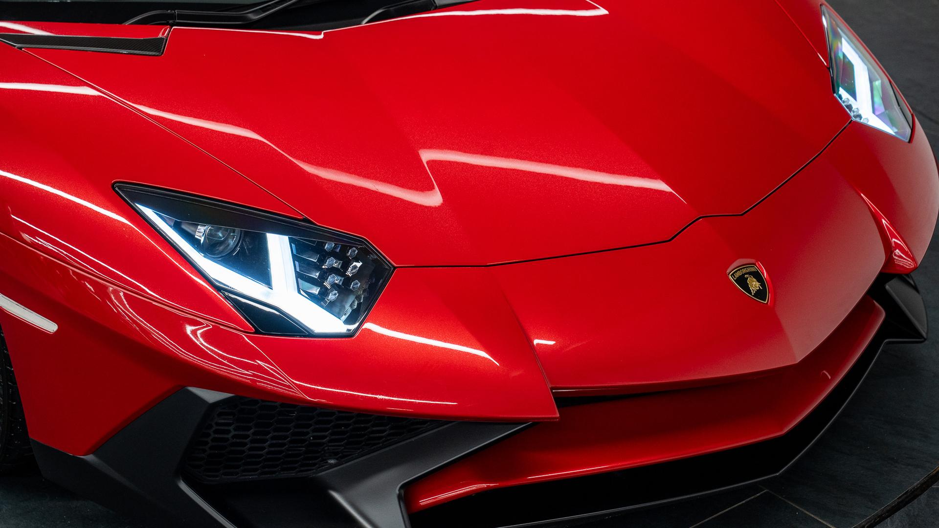 LAMBORGHINI Aventador Photo 40598baf-2c8e-4671-ac7d-97caeb69ffa4.jpg