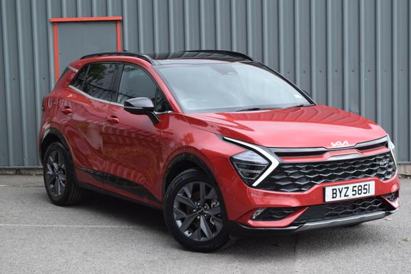 Used 2022 Kia SPORTAGE 1.6T GDi HEV GT-Line S 5dr Auto Red at SERE Motors